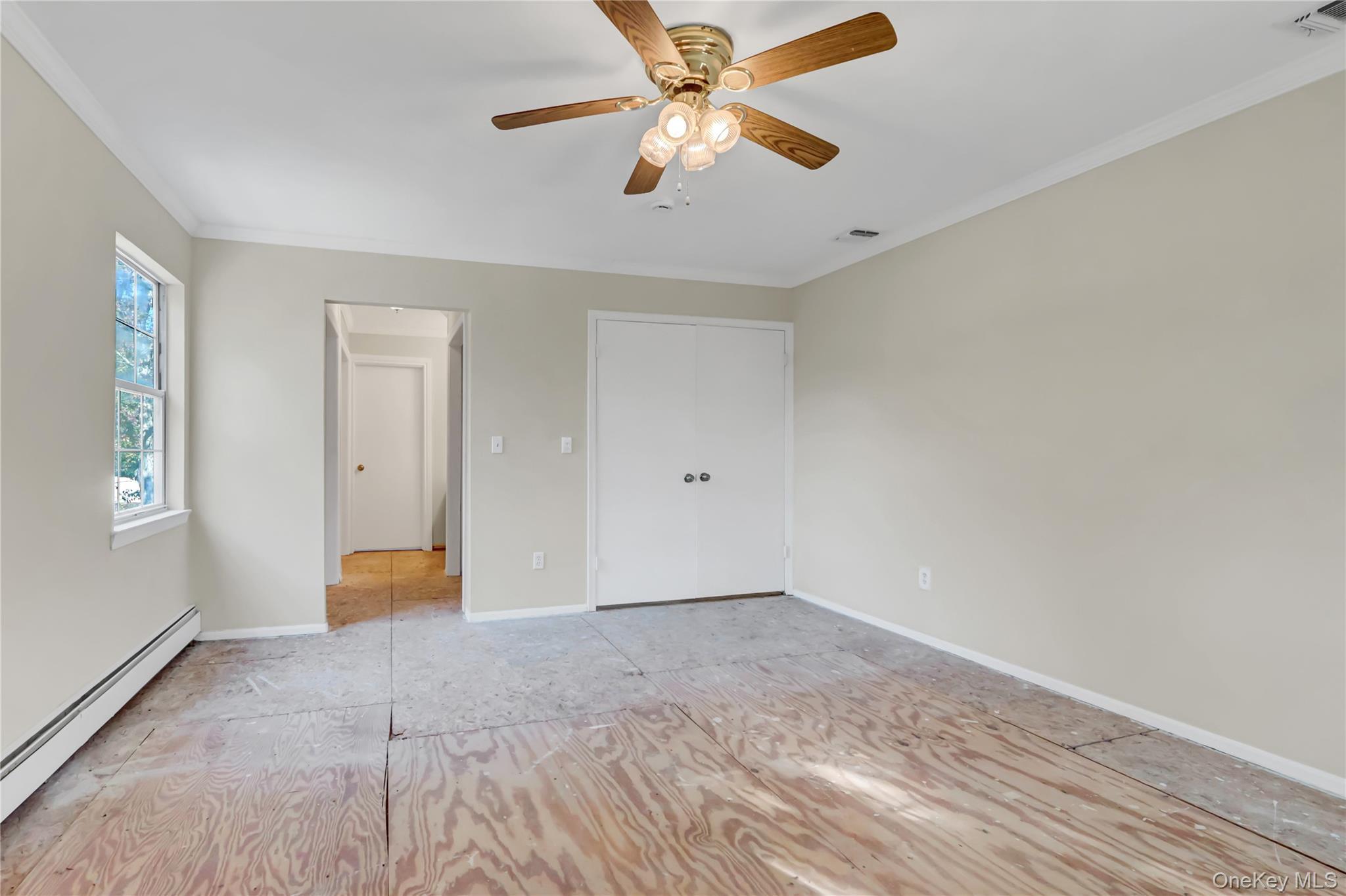 Single Family Gabon Suffolk County, NY 11727, MLS-929917-22