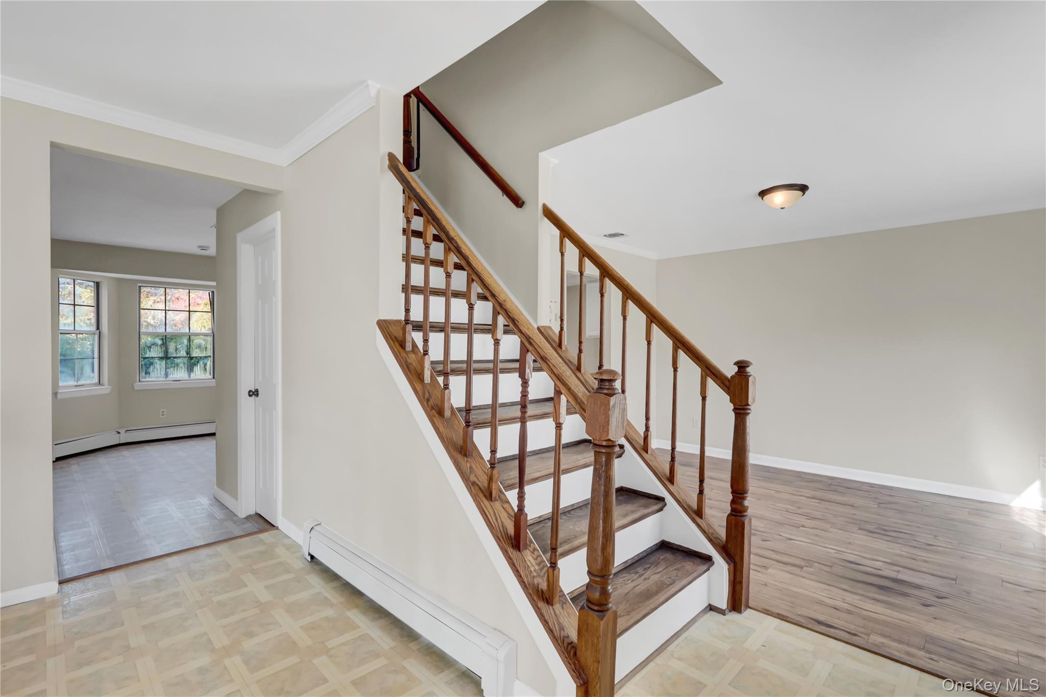 Single Family Gabon Suffolk County, NY 11727, MLS-929917-5