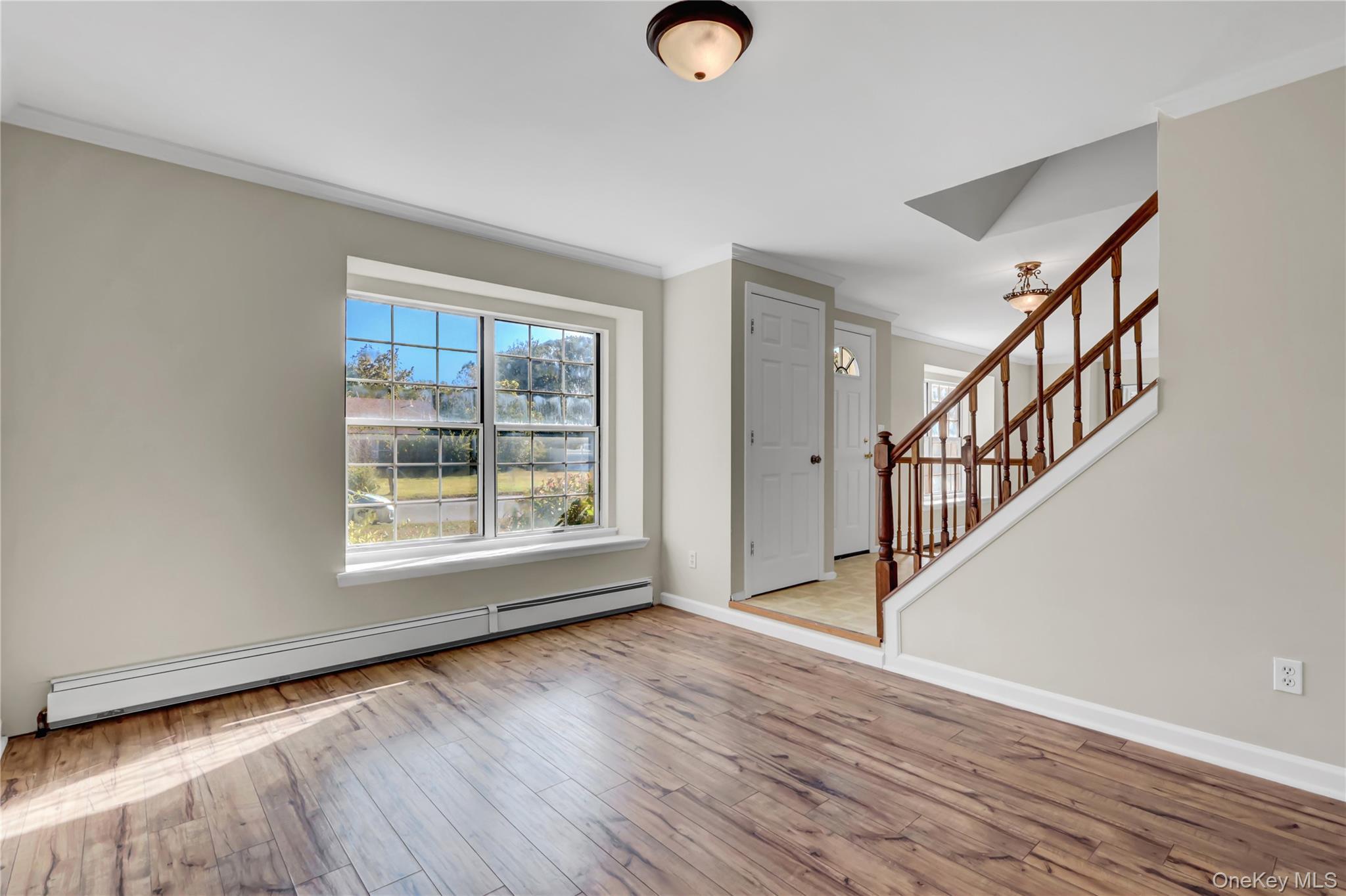 Single Family Gabon Suffolk County, NY 11727, MLS-929917-7