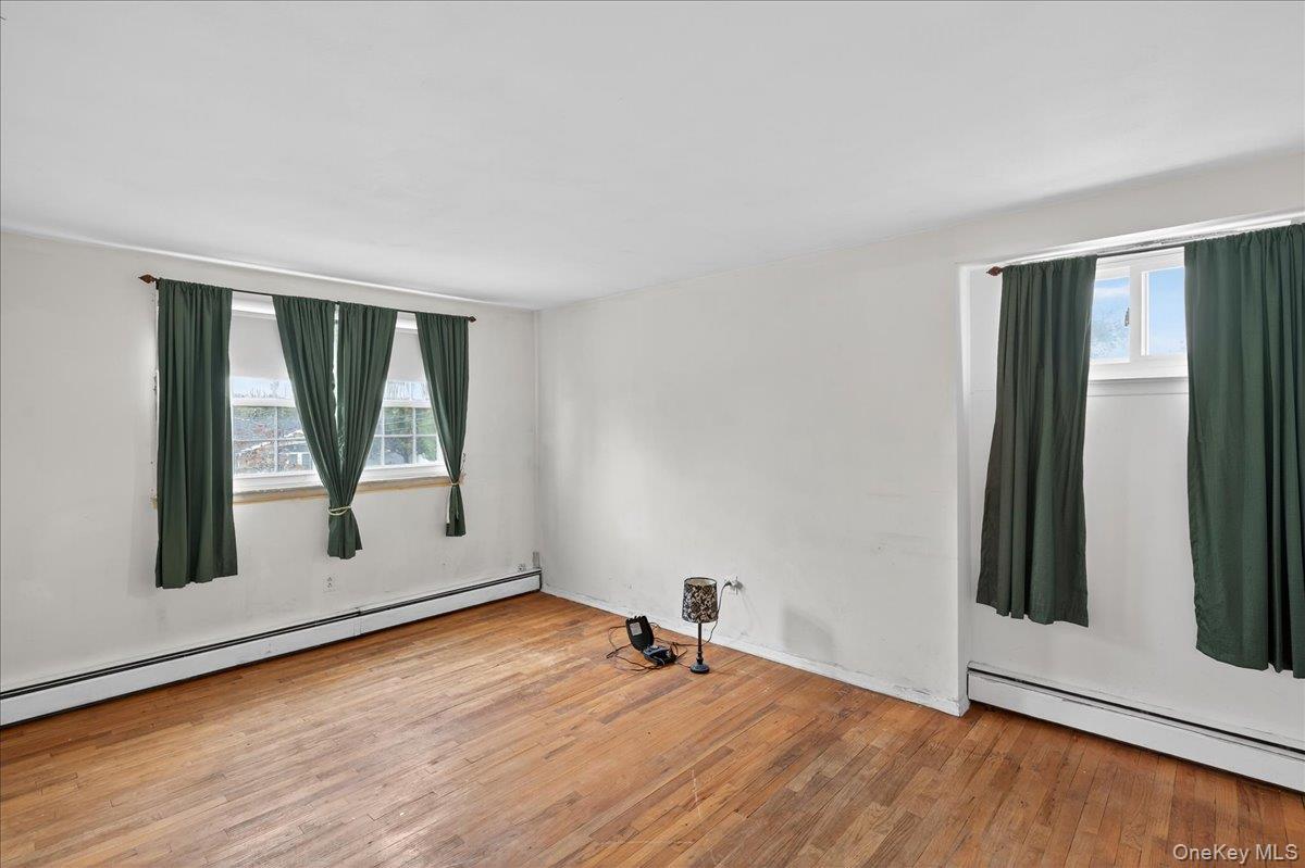 Single Family Longstreet Suffolk County, NY 11755, MLS-929951-13