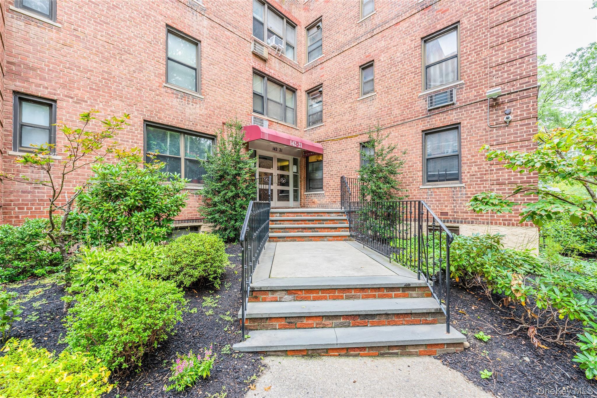 Coop 26  Queens, NY 11354, MLS-929956-2