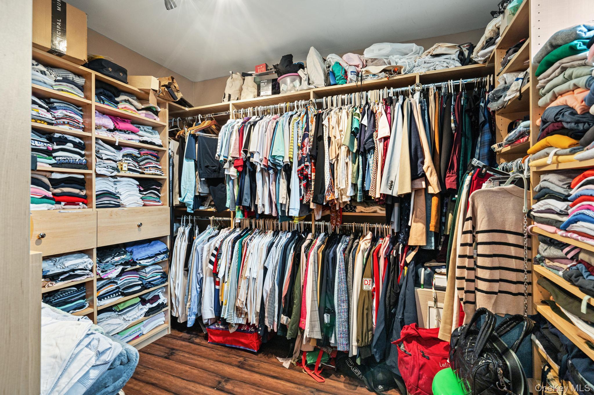 Single Family Hilltop  Westchester County, NY 10560, MLS-929960-28