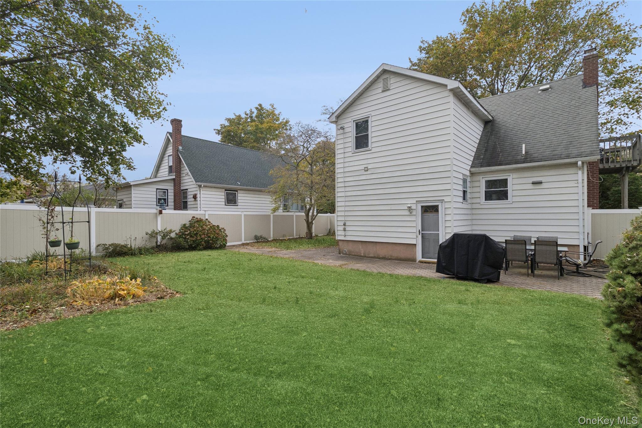 Single Family Hallock Landing Suffolk County, NY 11778, MLS-929973-24