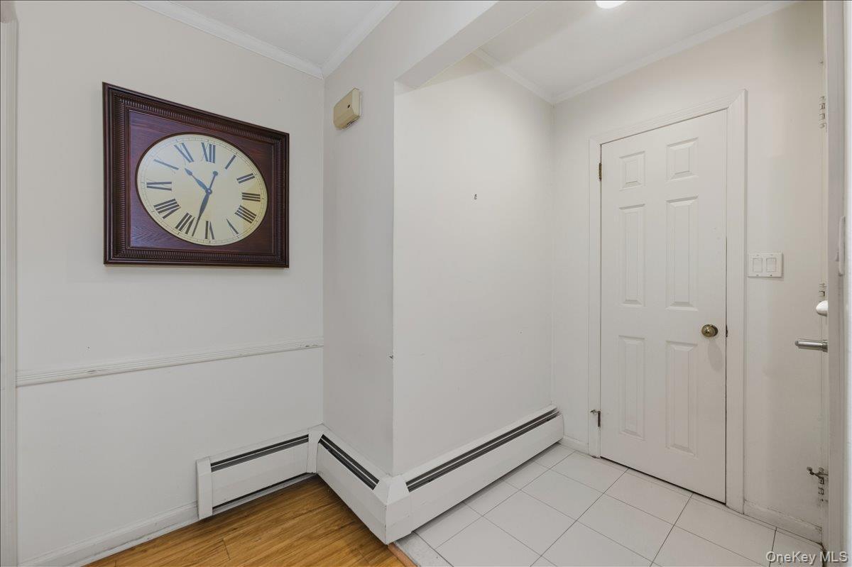 Single Family Colgate  Nassau County, NY 11023, MLS-929974-3