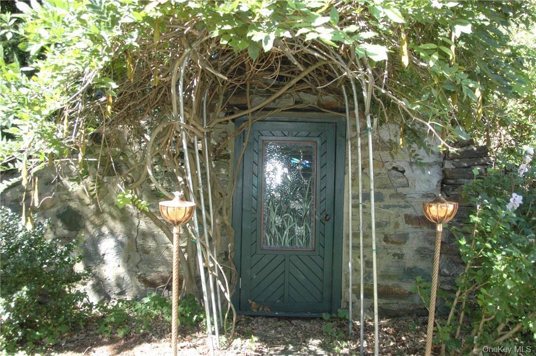 Single Family Billington Westchester County, NY 10580, MLS-929978-32