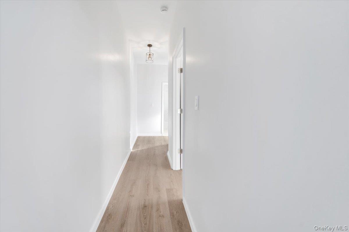 Single Family Fenton  Bronx, NY 10469, MLS-929995-29