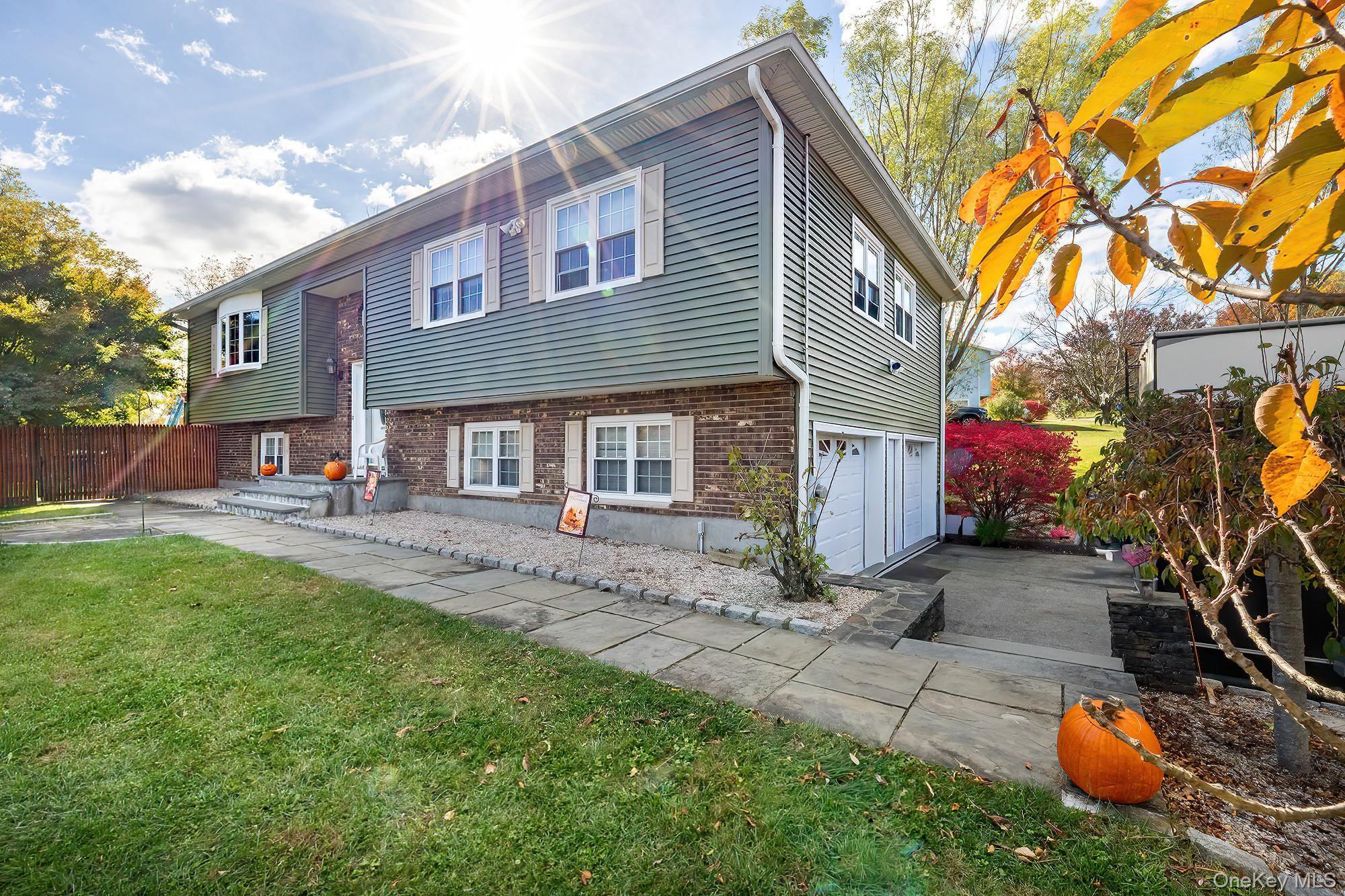 Single Family Four Winds  Dutchess County, NY 12603, MLS-930033-2