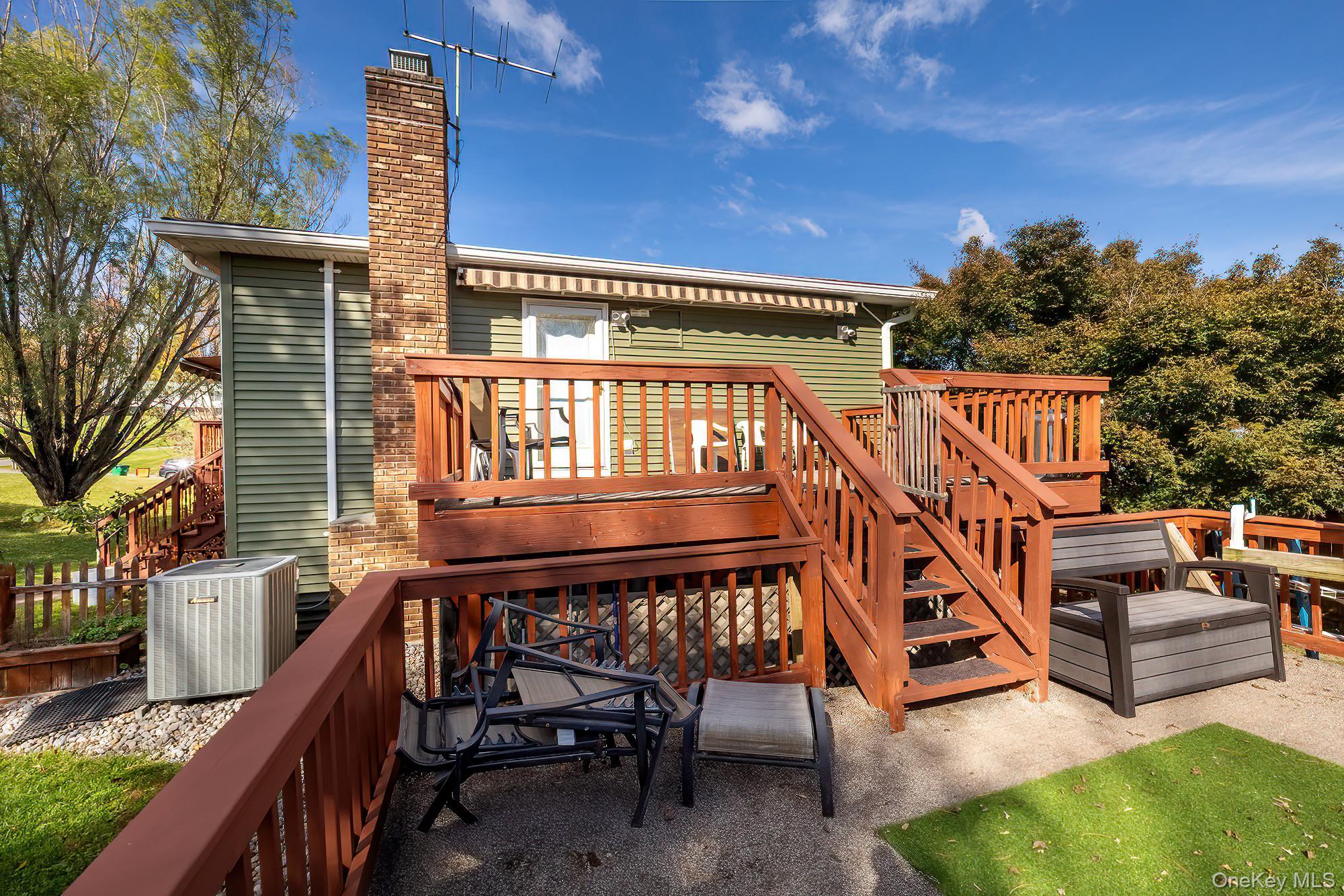 Single Family Four Winds  Dutchess County, NY 12603, MLS-930033-36