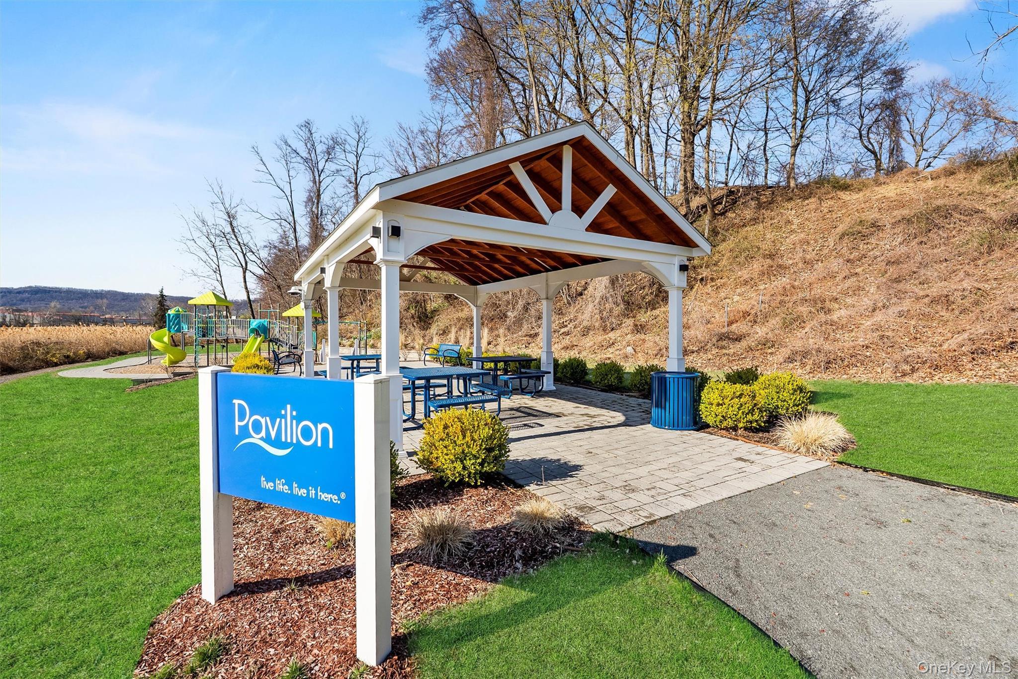 Single Family Ba Mar Rockland County, NY 10980, MLS-930036-15