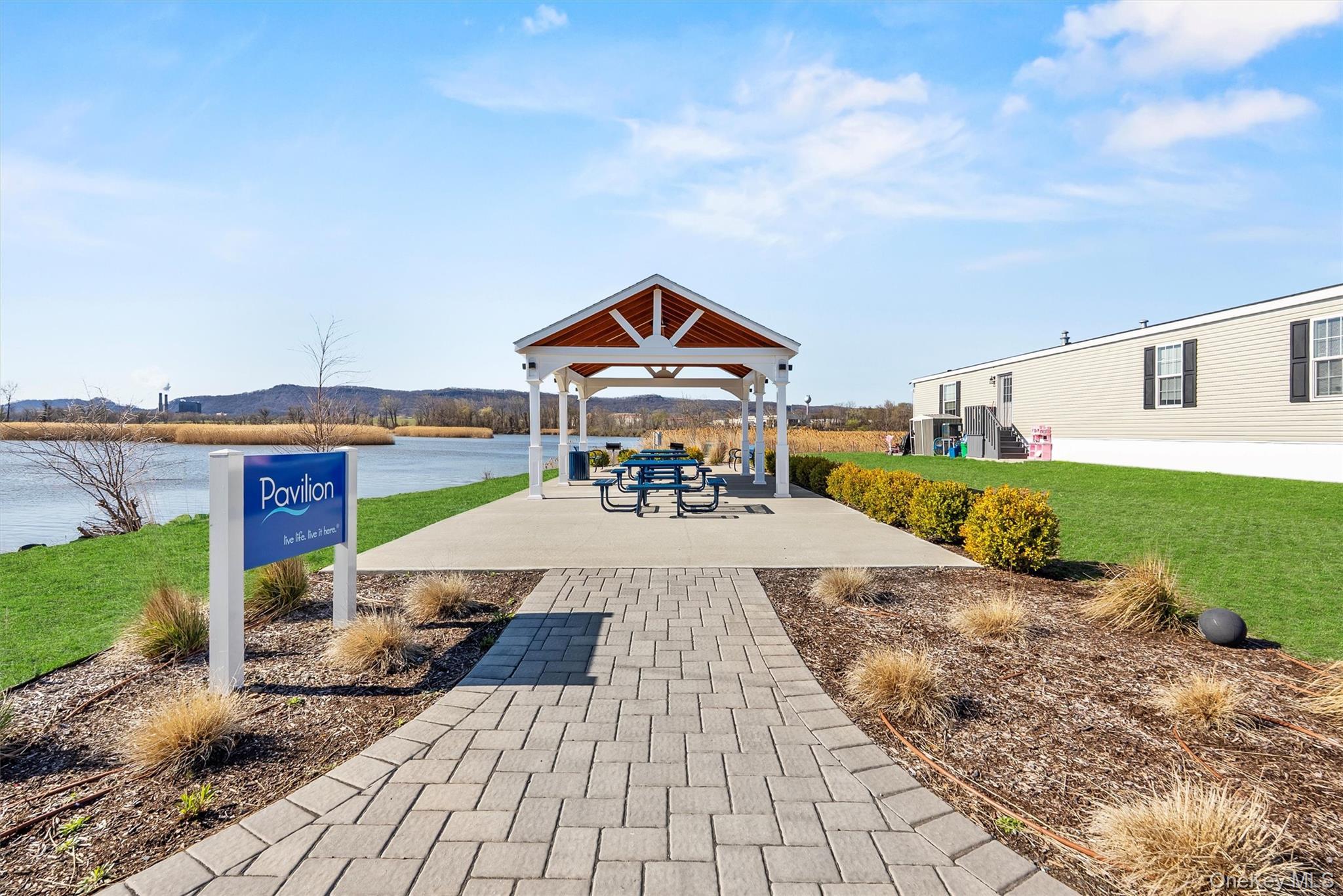 Single Family Ba Mar Rockland County, NY 10980, MLS-930036-20