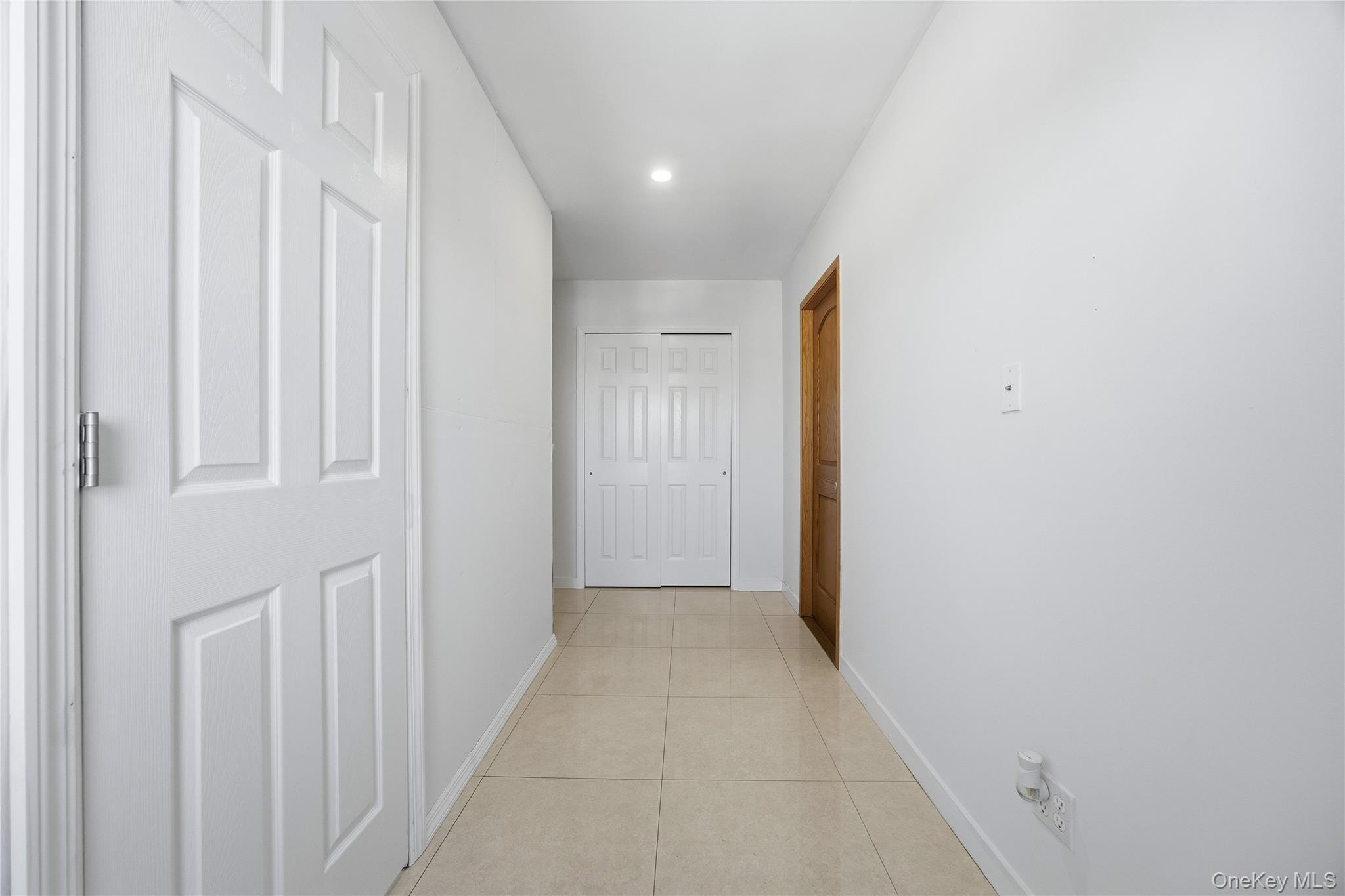 Condo Northern  Queens, NY 11368, MLS-930040-10