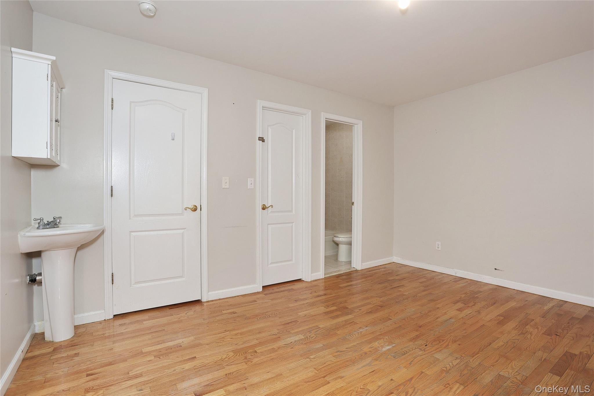 Condo Laura  Rockland County, NY 10977, MLS-930047-21