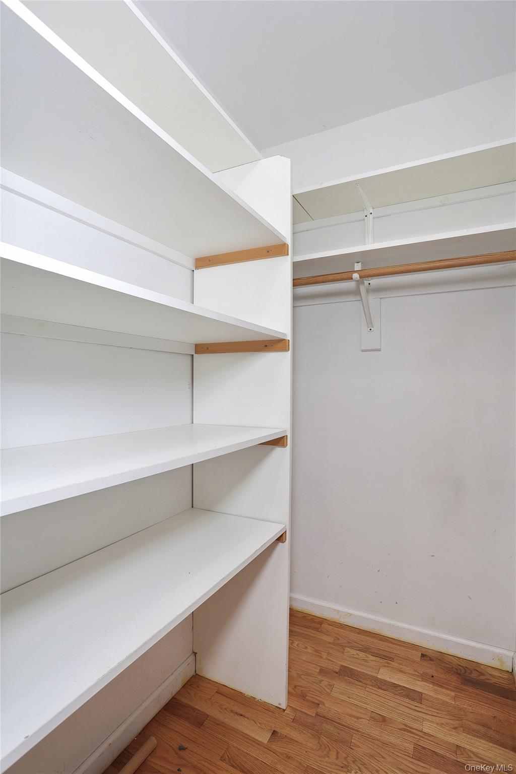 Condo Laura  Rockland County, NY 10977, MLS-930047-25