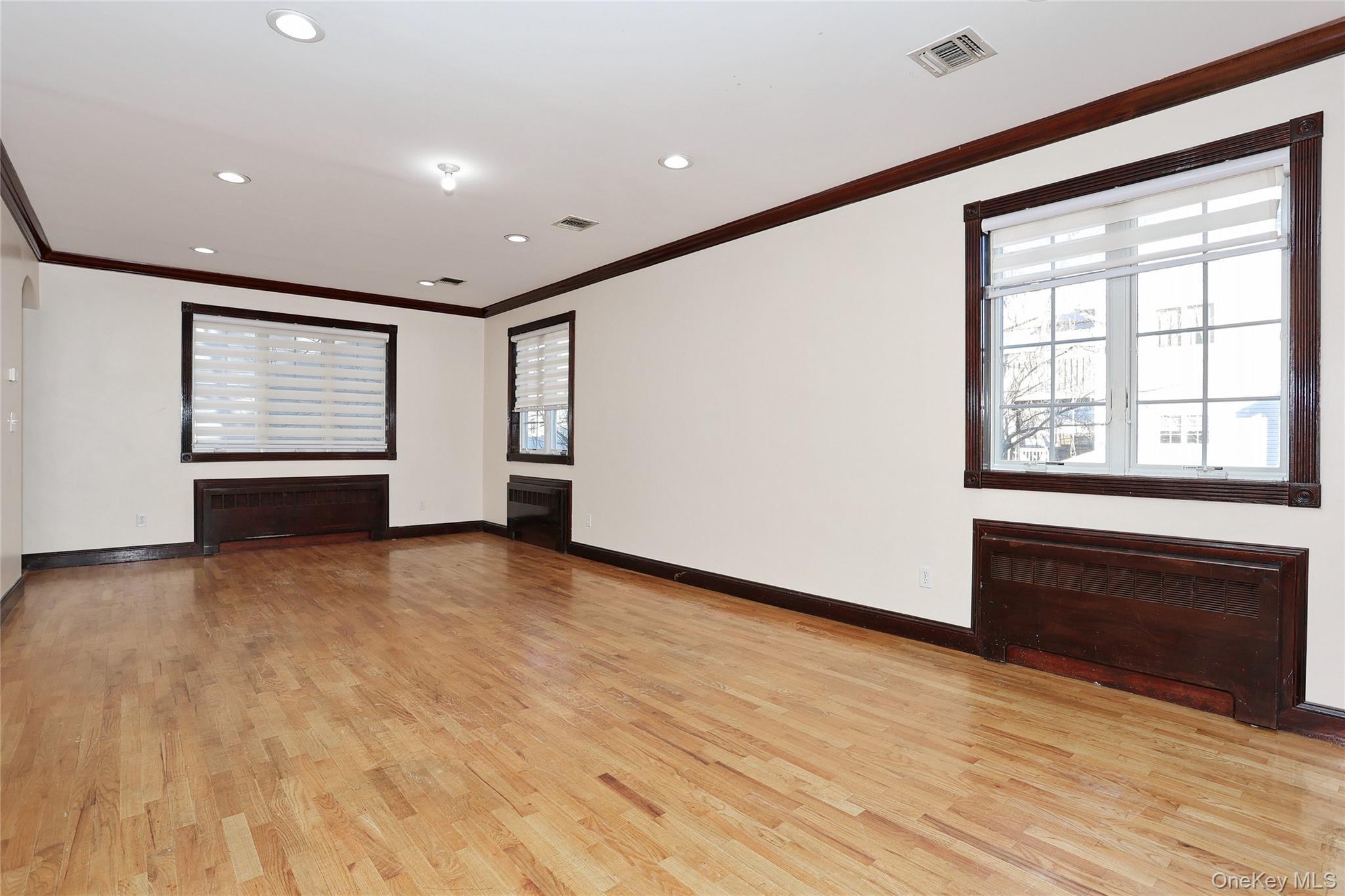 Condo Laura  Rockland County, NY 10977, MLS-930047-8