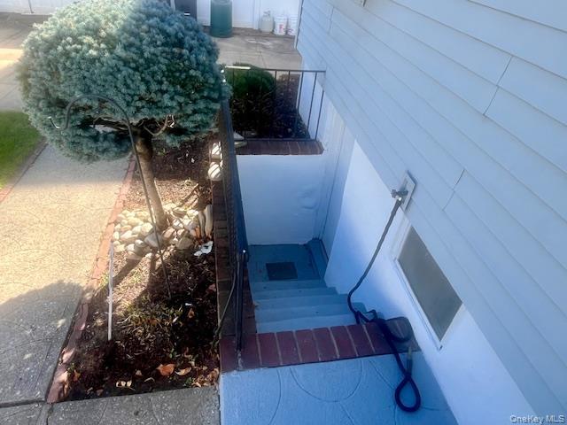 Single Family 96th  Queens, NY 11417, MLS-930064-29