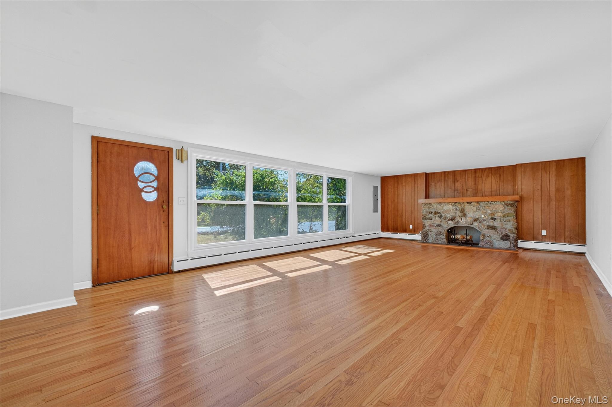 Single Family Gardnertown  Orange County, NY 12550, MLS-930073-5