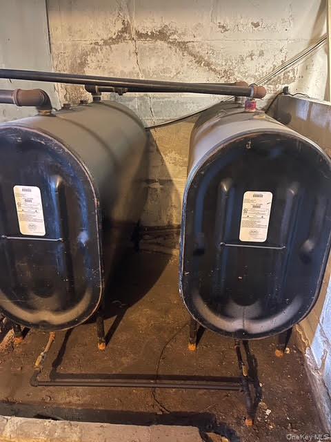 Commercial Sale City Island  Bronx, NY 10464, MLS-930080-11