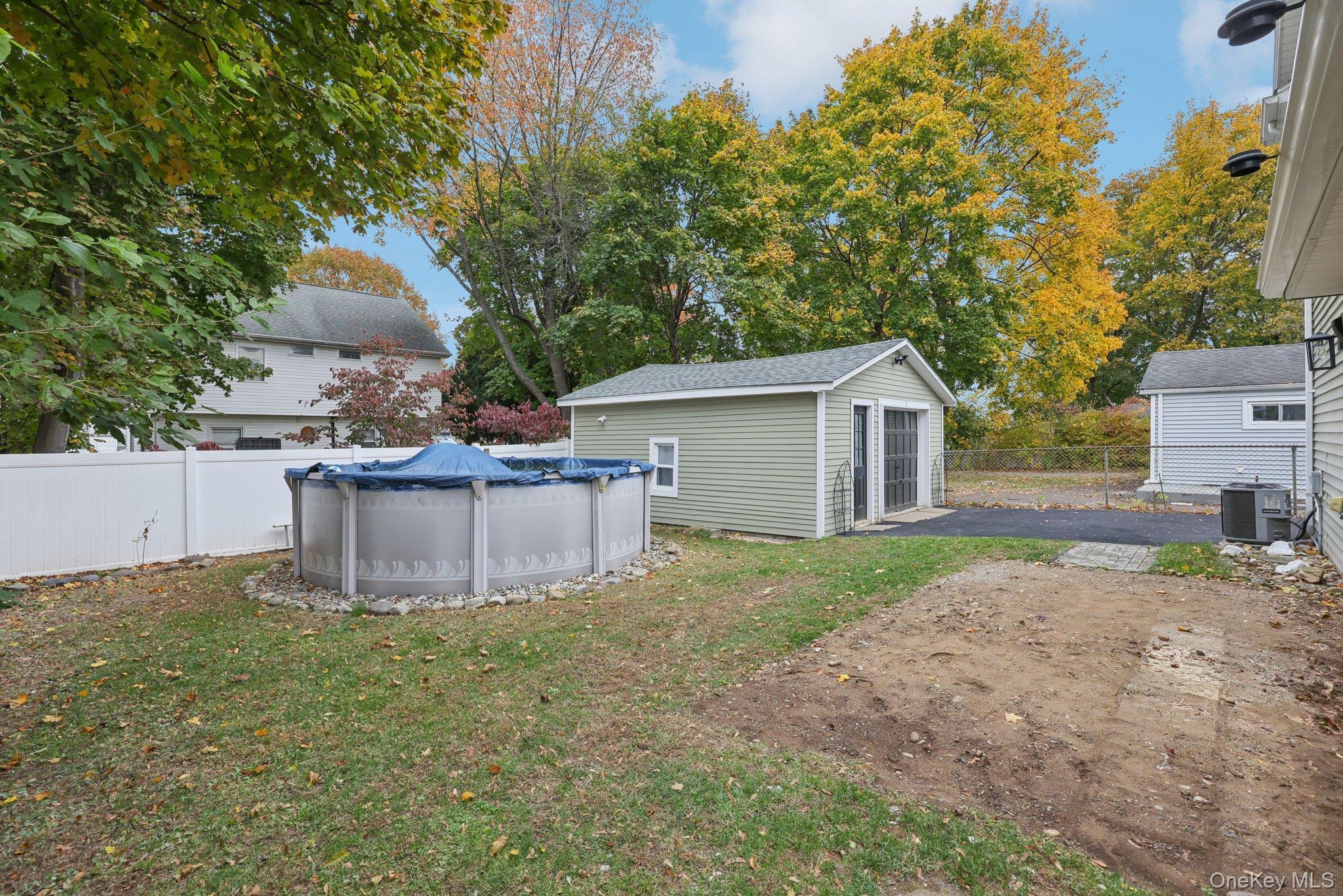 Single Family Kwiecinski  Rockland County, NY 10993, MLS-930102-25