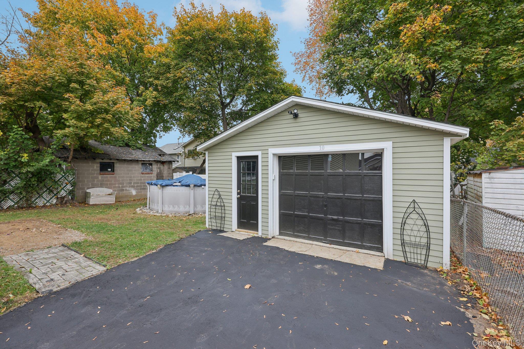 Single Family Kwiecinski  Rockland County, NY 10993, MLS-930102-26