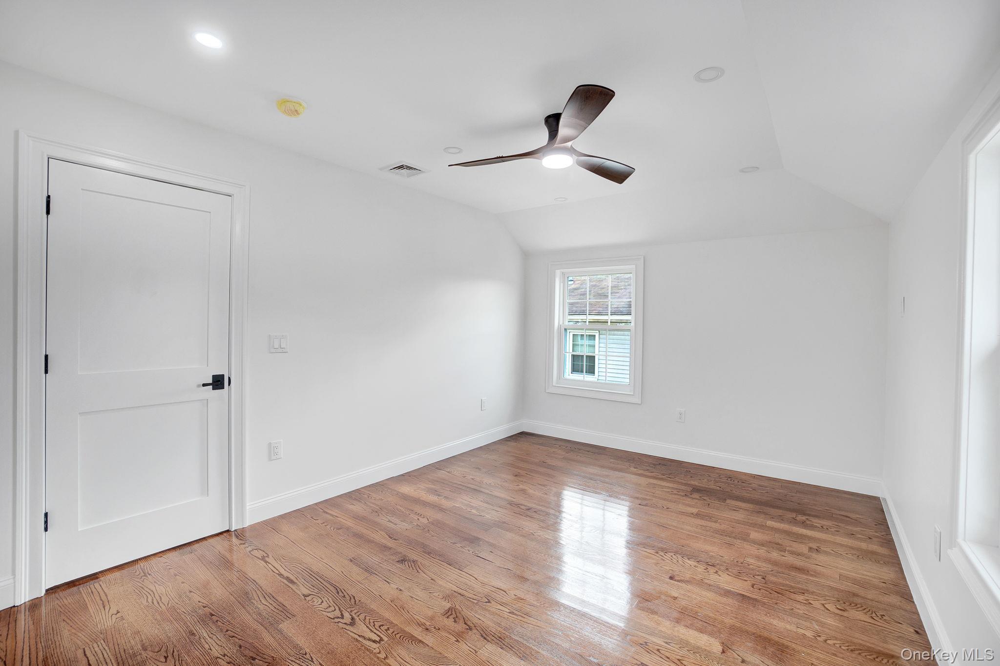 Single Family 177th Queens, NY 11434, MLS-930112-16