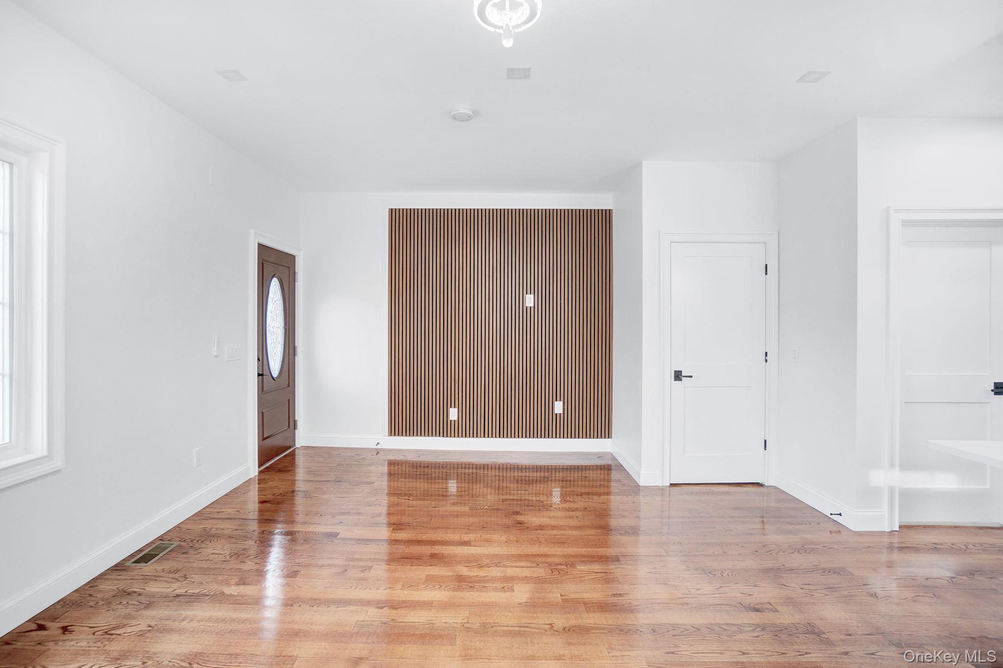 Single Family 177th Queens, NY 11434, MLS-930112-17