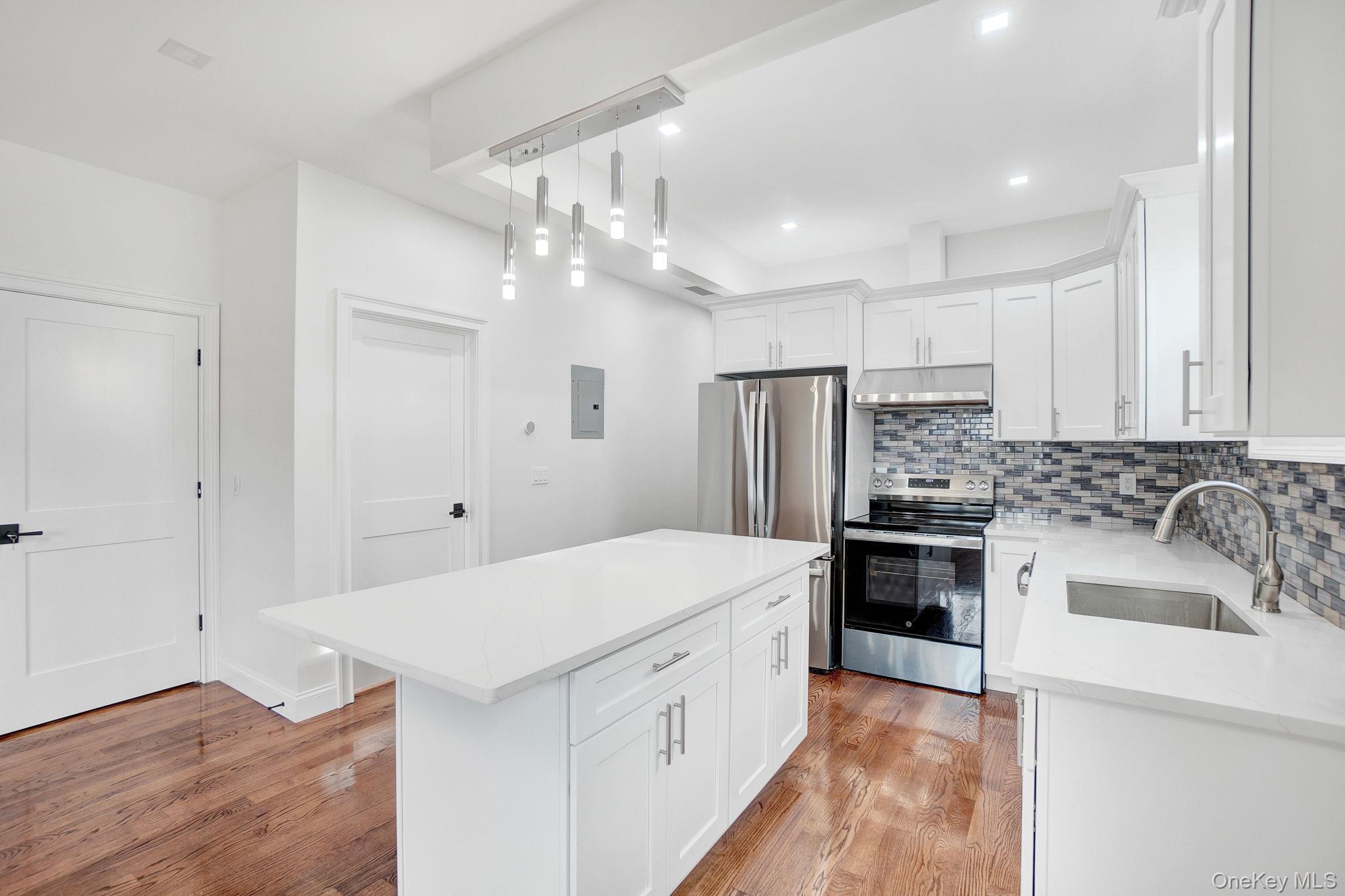 Single Family 177th Queens, NY 11434, MLS-930112-23