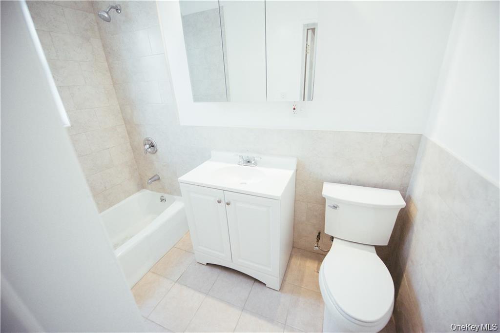 Single Family Beach Bronx, NY 10460, MLS-930132-9