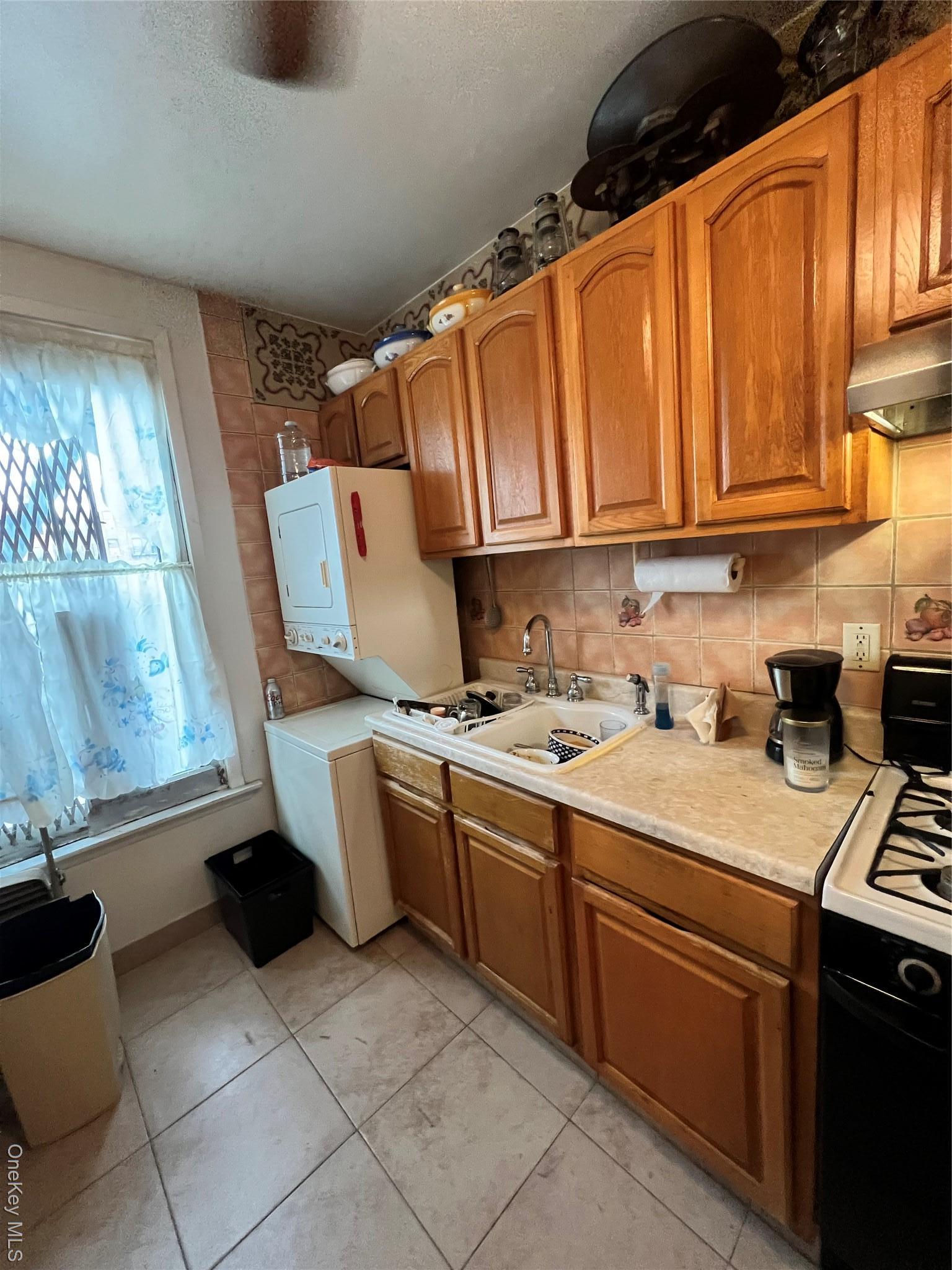 Coop Southern  Bronx, NY 10459, MLS-930134-3