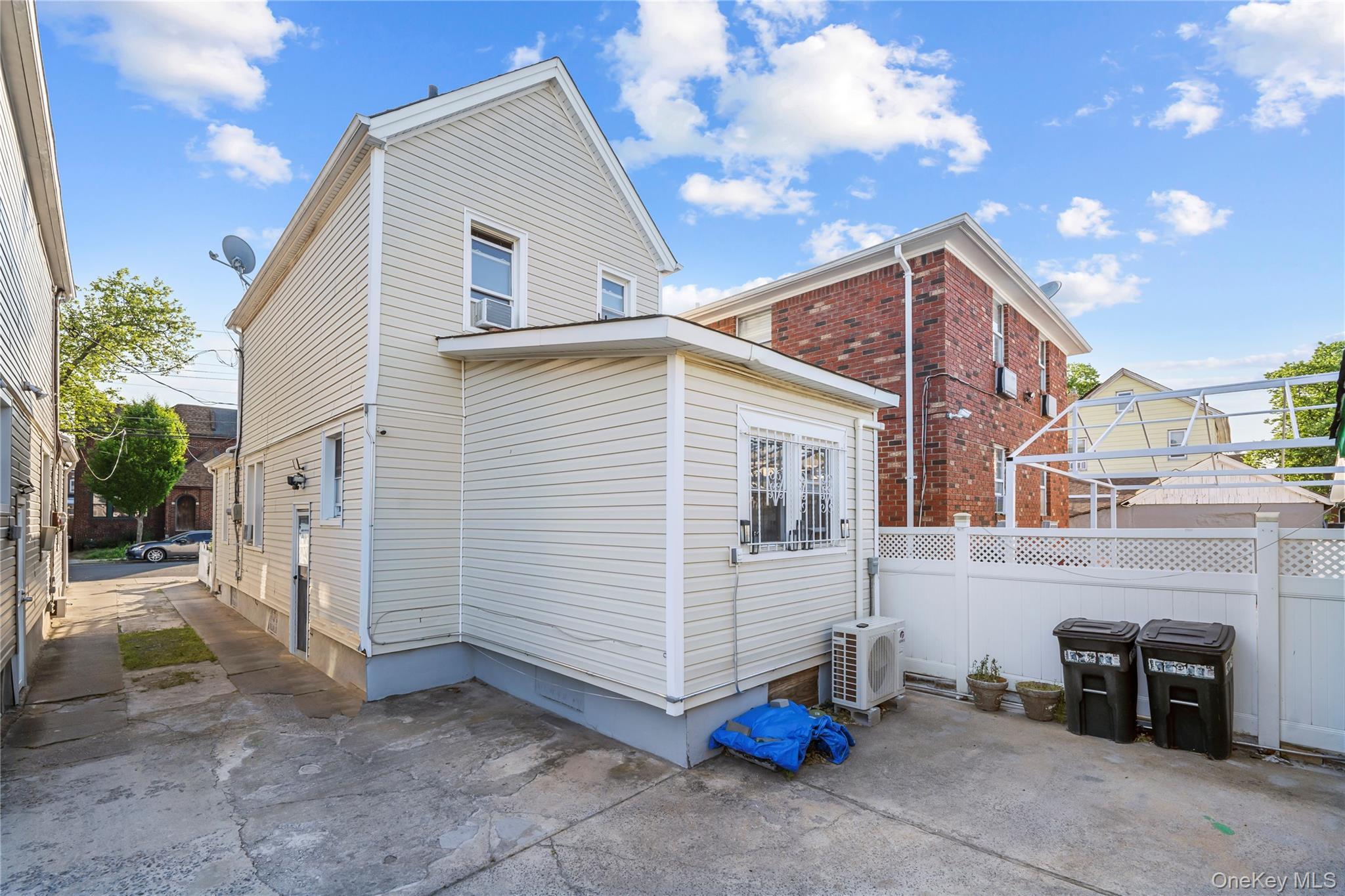 Single Family 127  Queens, NY 11420, MLS-930150-22