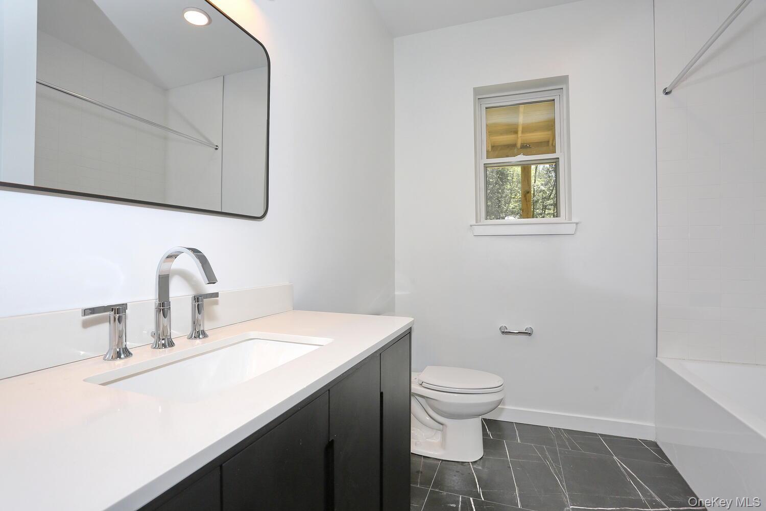 Single Family Rd  Ulster County, NY 12561, MLS-930160-32