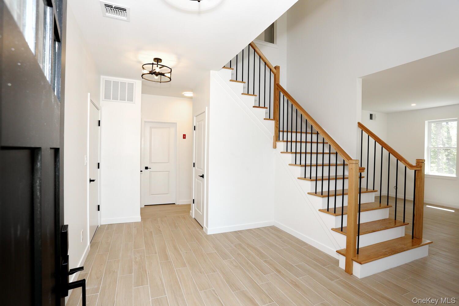 Single Family Rd  Ulster County, NY 12561, MLS-930160-33