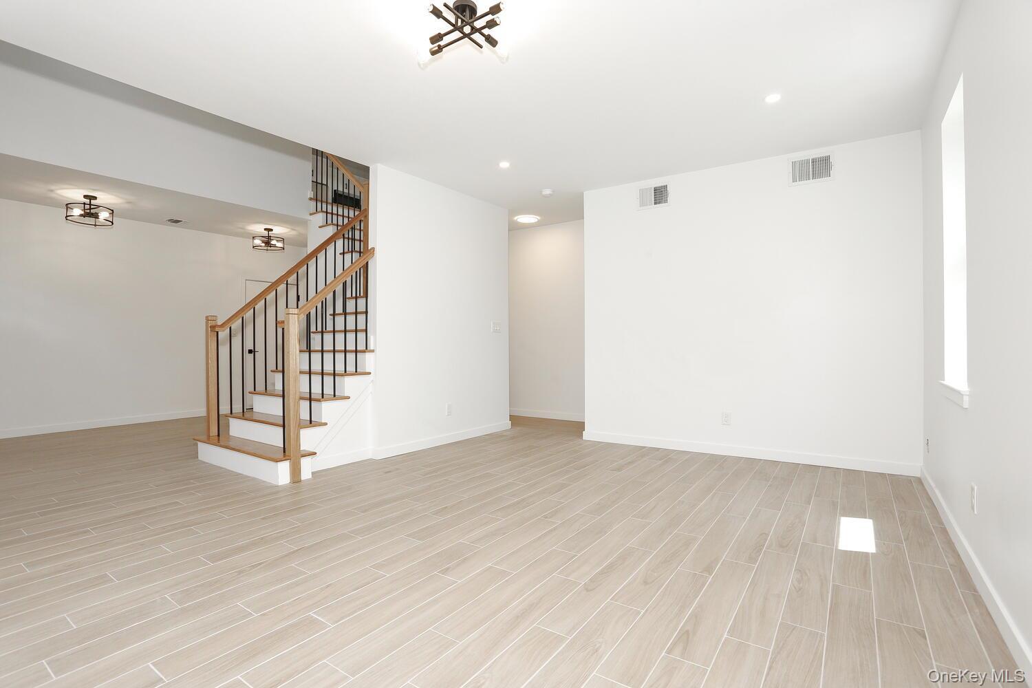 Single Family Rd  Ulster County, NY 12561, MLS-930160-35