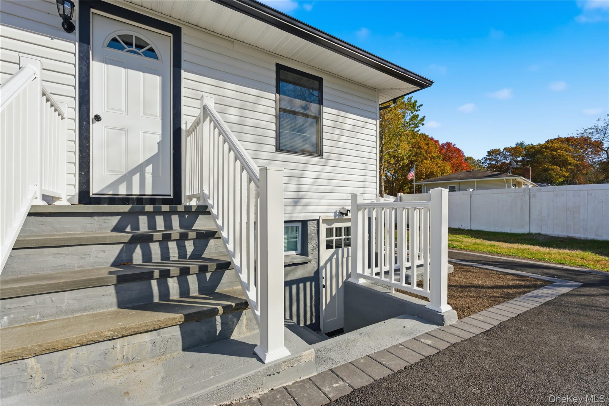 Single Family Connetquot  Suffolk County, NY 11722, MLS-930161-3