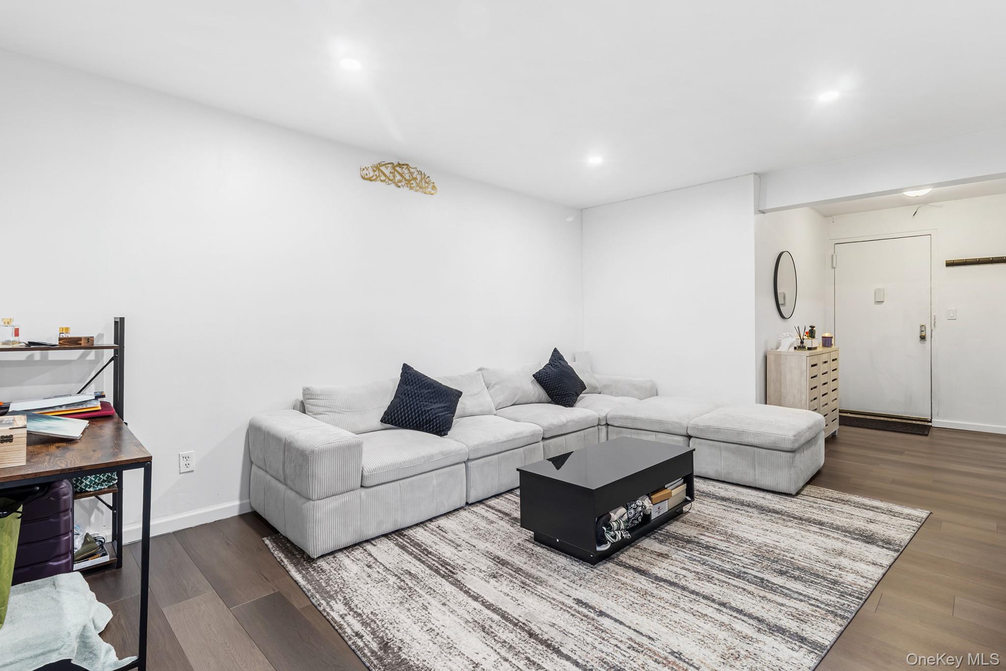 Coop Wendell Nassau County, NY 11550, MLS-930162-11