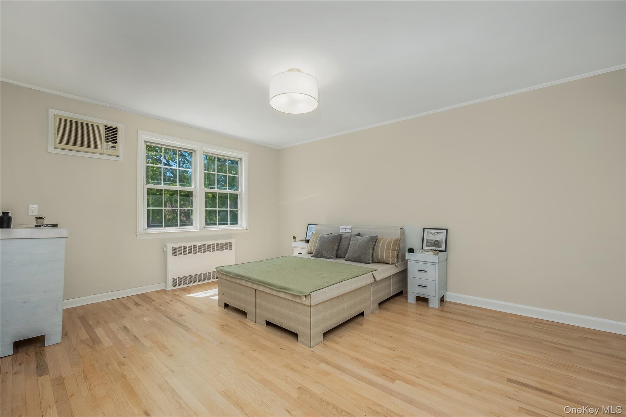 Single Family 174th Queens, NY 11366, MLS-930172-6