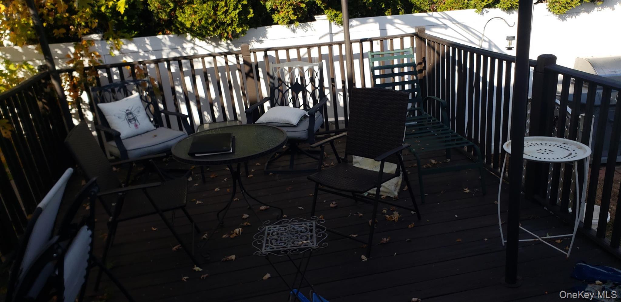 Single Family Enness  Nassau County, NY 11714, MLS-930177-13