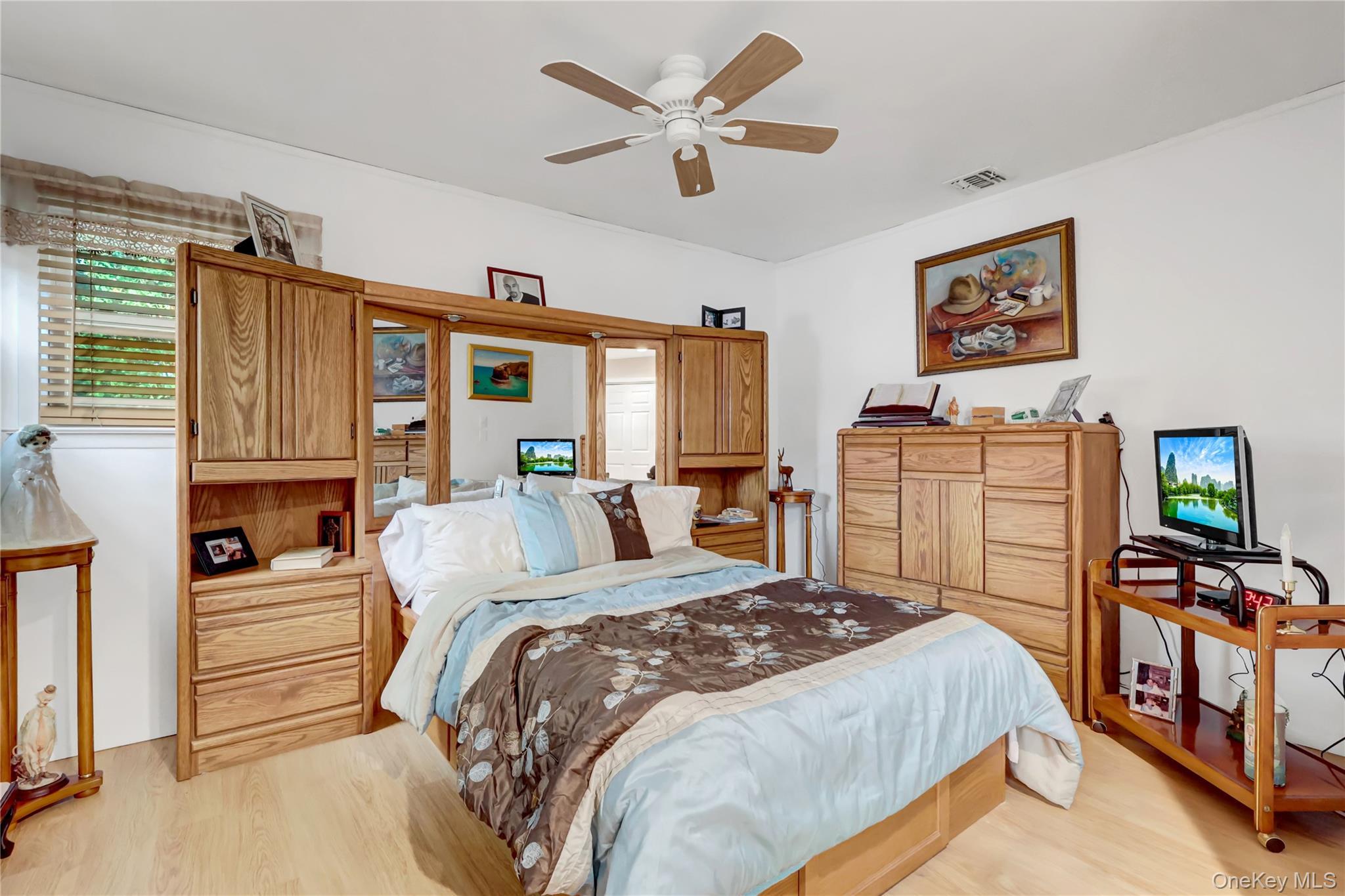 Single Family Mallard Suffolk County, NY 11784, MLS-930193-21