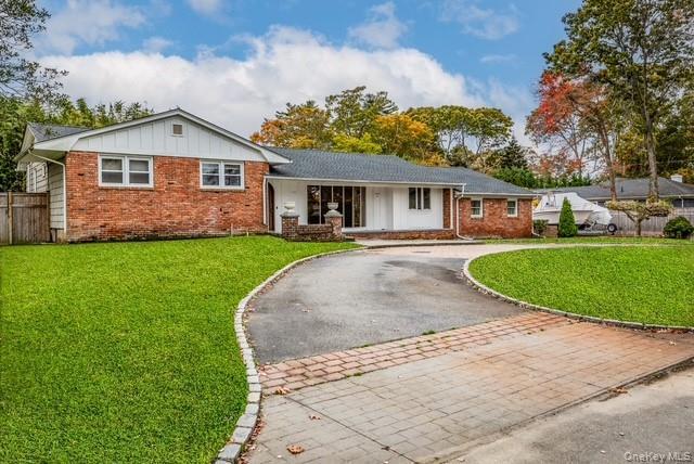 Single Family Beverly Rd.  Suffolk County, NY 11769, MLS-930218-2