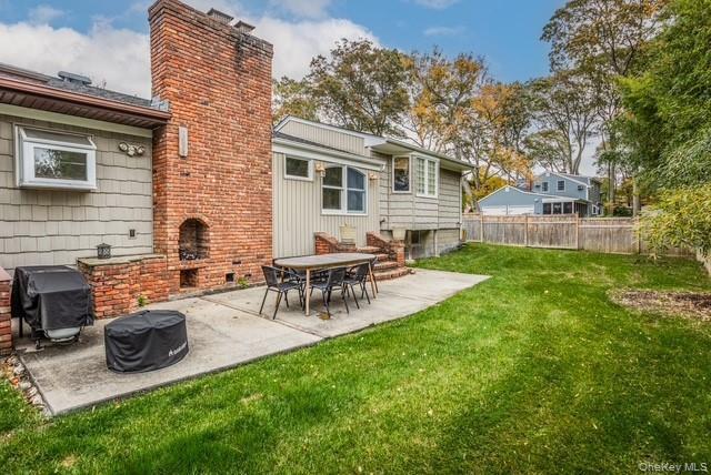 Single Family Beverly Rd.  Suffolk County, NY 11769, MLS-930218-25