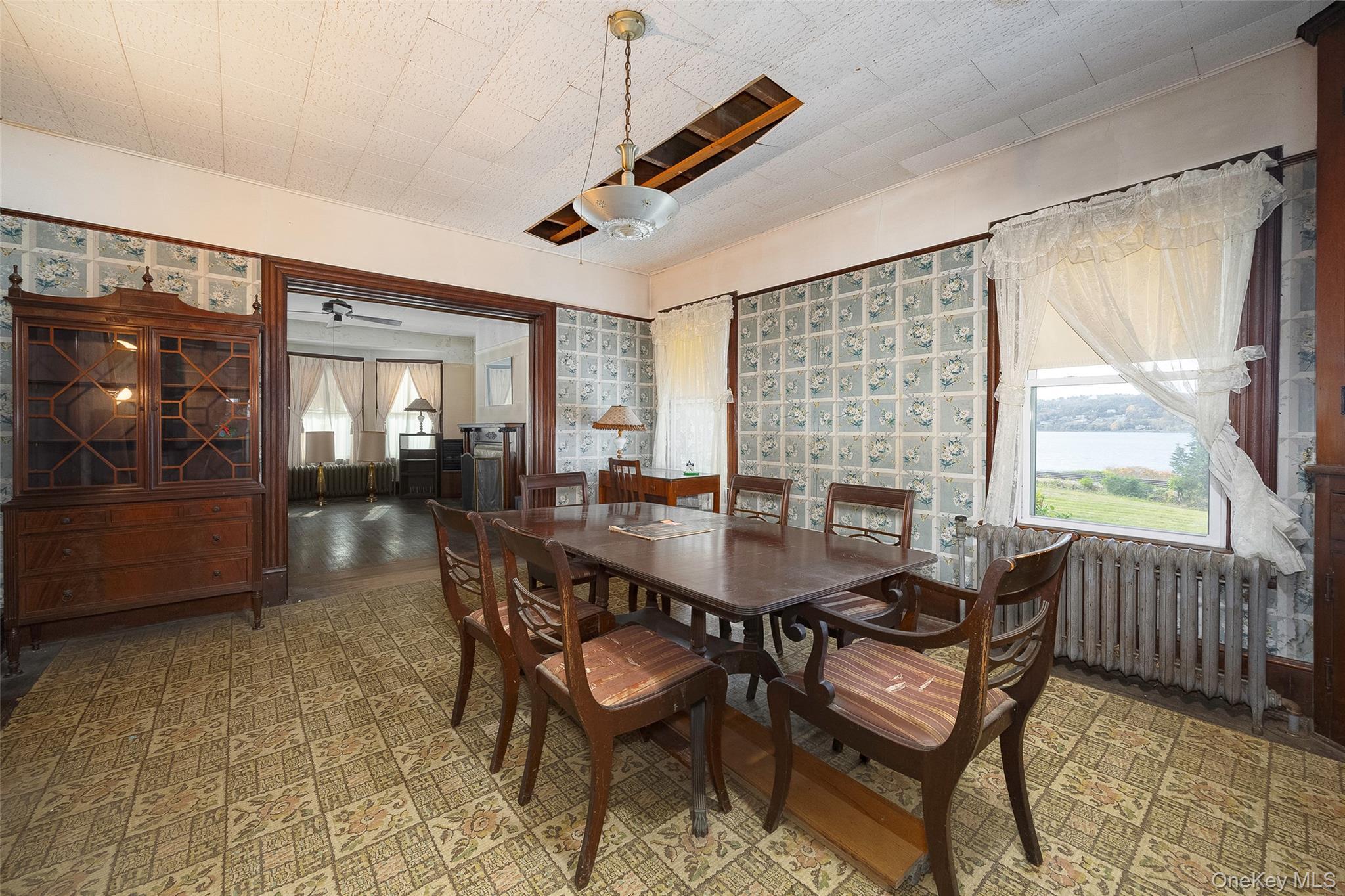 Single Family Spring Dutchess County, NY 12512, MLS-930239-16