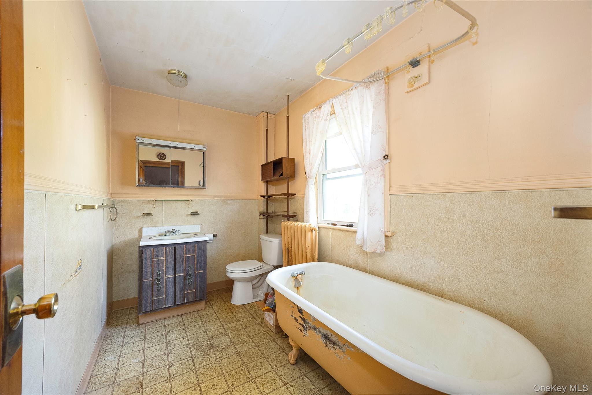 Single Family Spring Dutchess County, NY 12512, MLS-930239-28