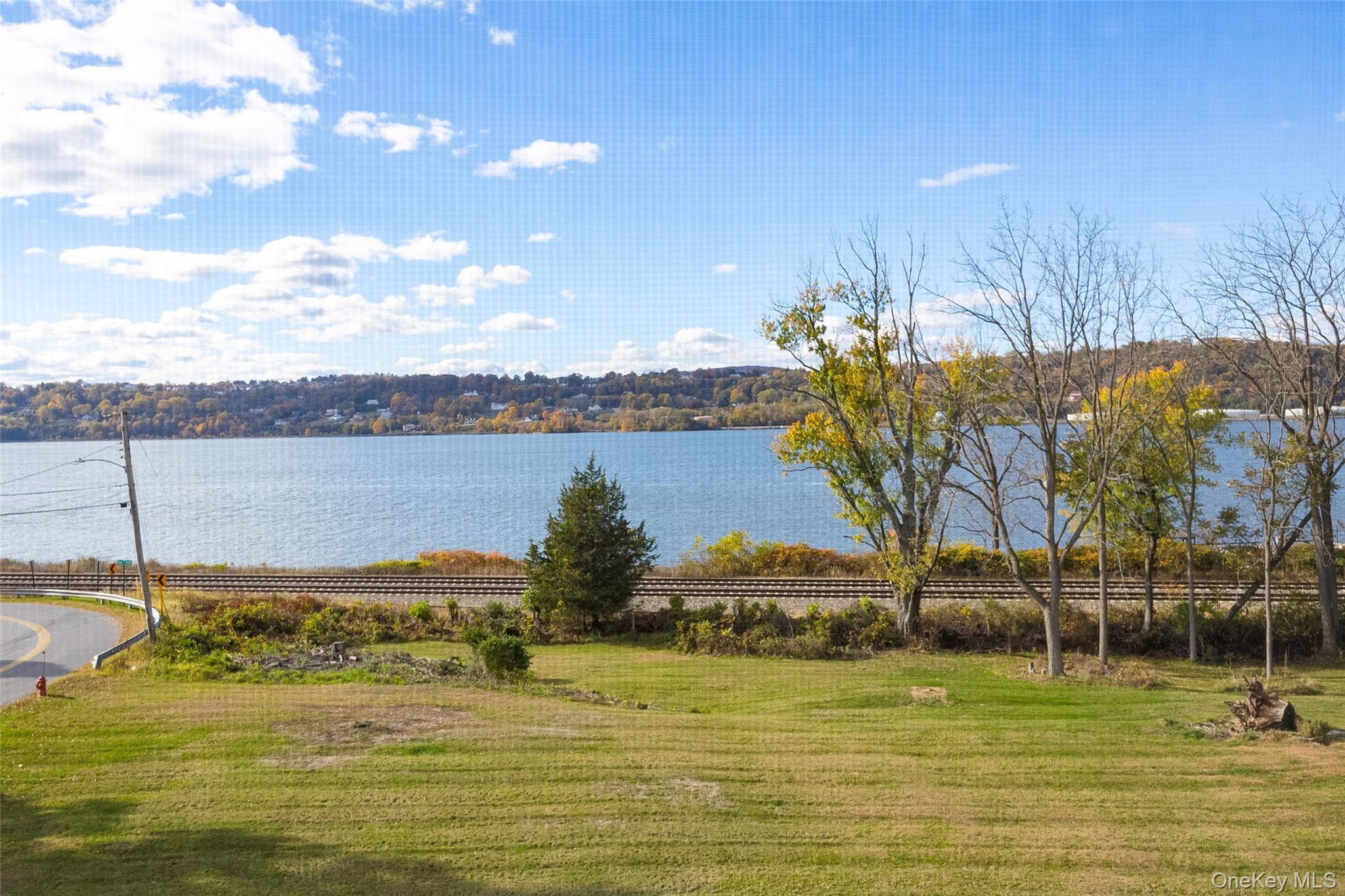 Single Family Spring Dutchess County, NY 12512, MLS-930239-32