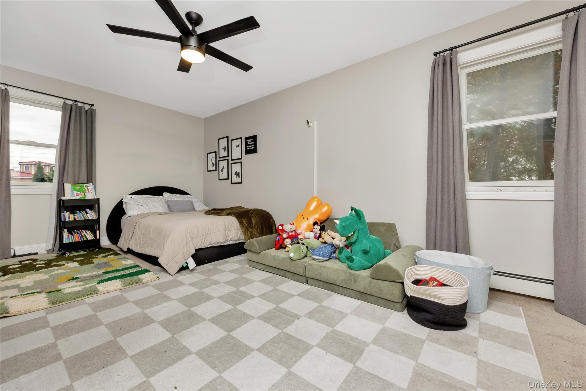 Single Family Park Nassau County, NY 11793, MLS-930241-16