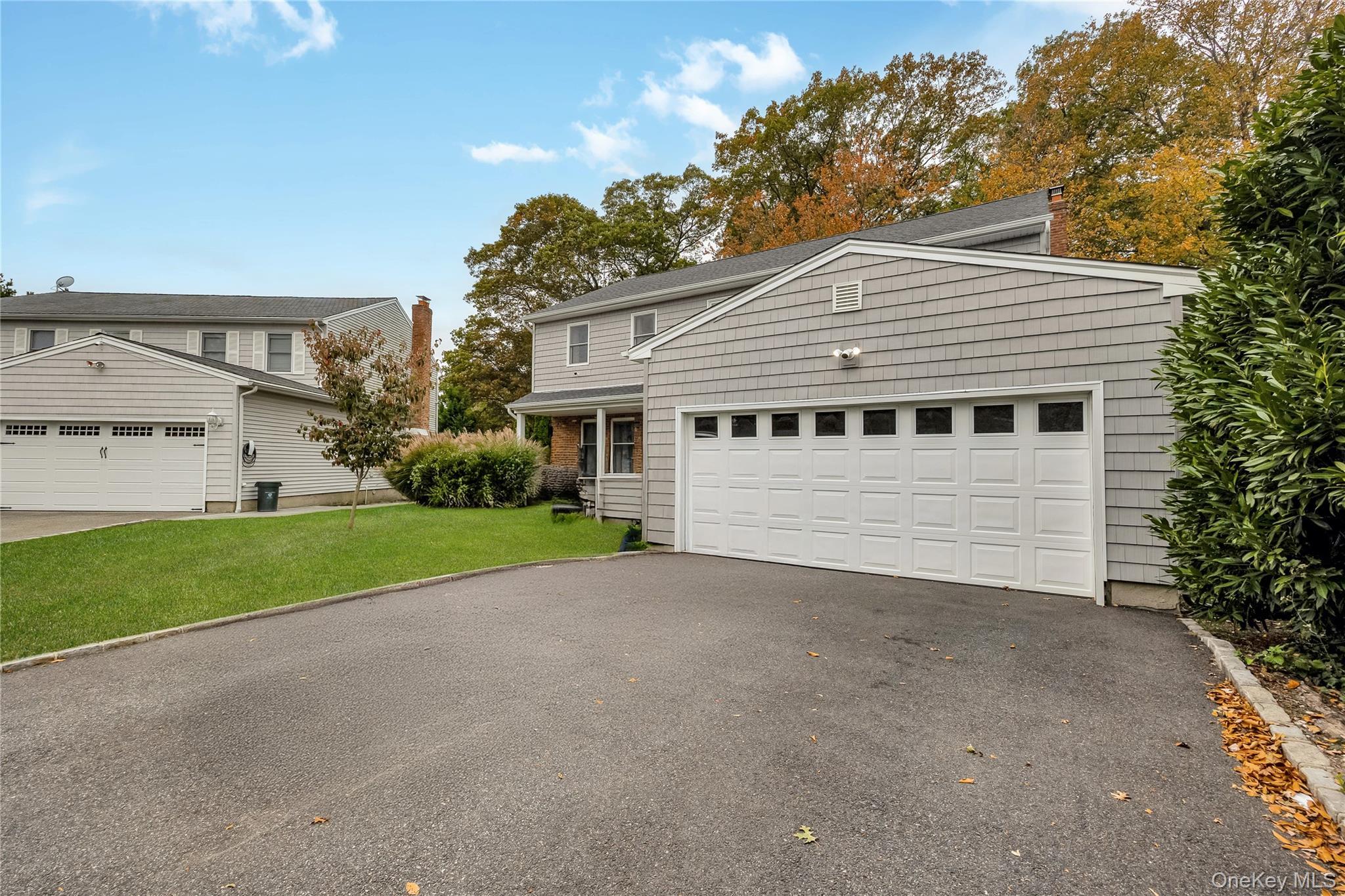 Single Family Park Nassau County, NY 11793, MLS-930241-24