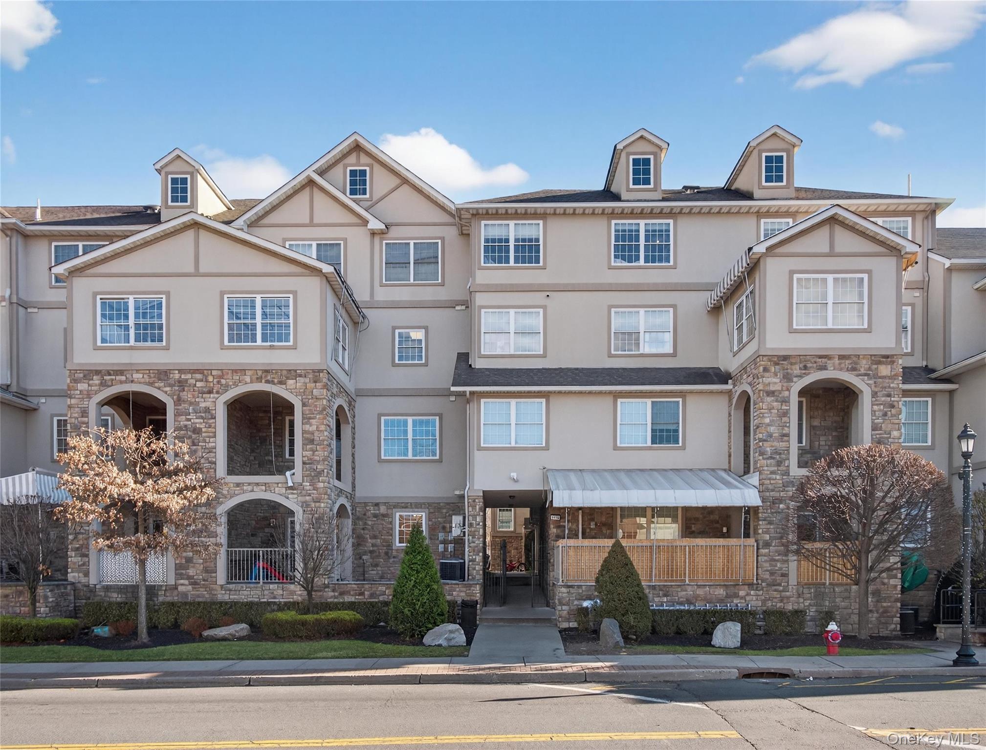 Condo Parkview  Rockland County, NY 10977, MLS-930245-2