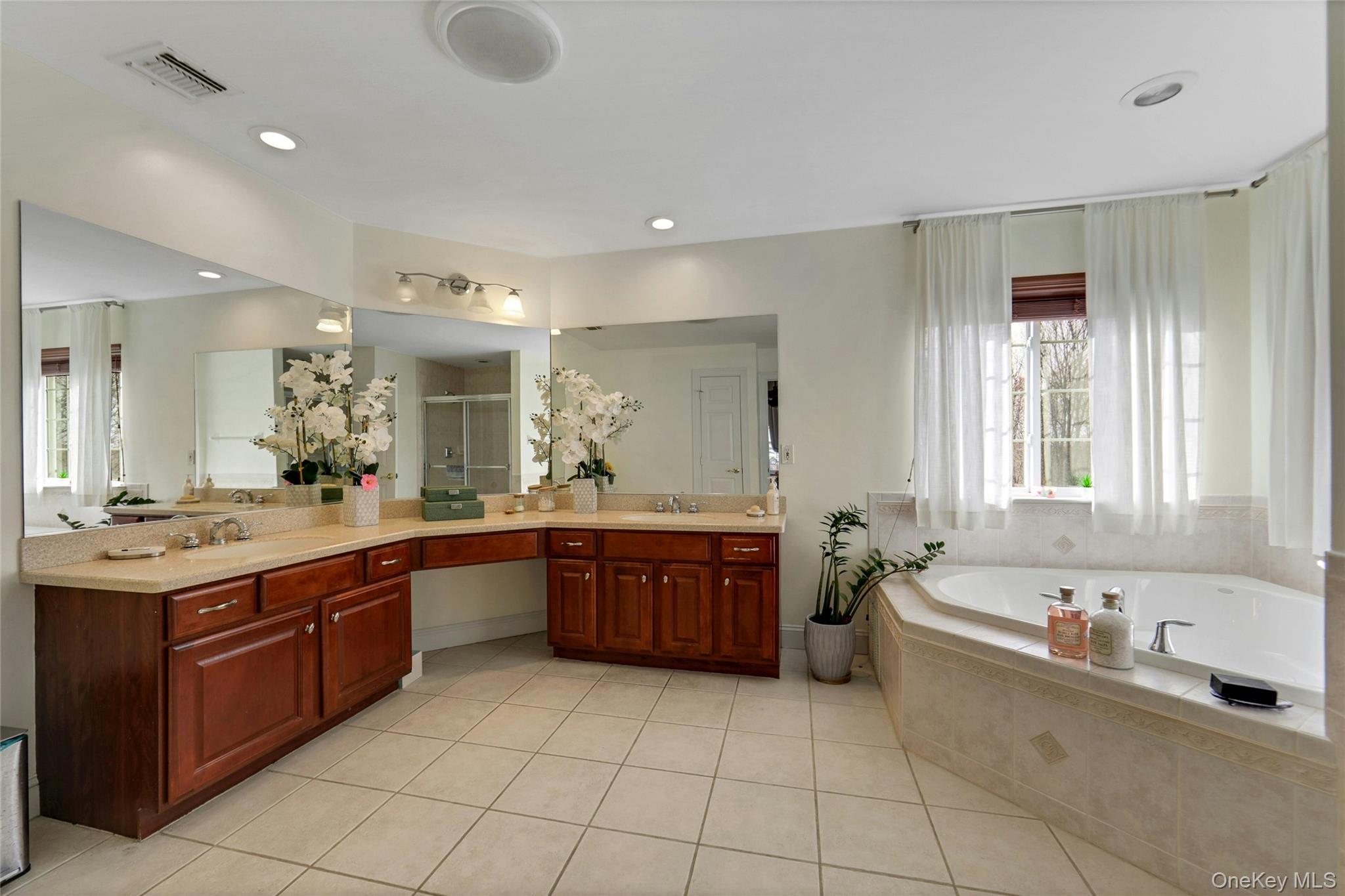 Single Family Camelback  Orange County, NY 10918, MLS-930250-25