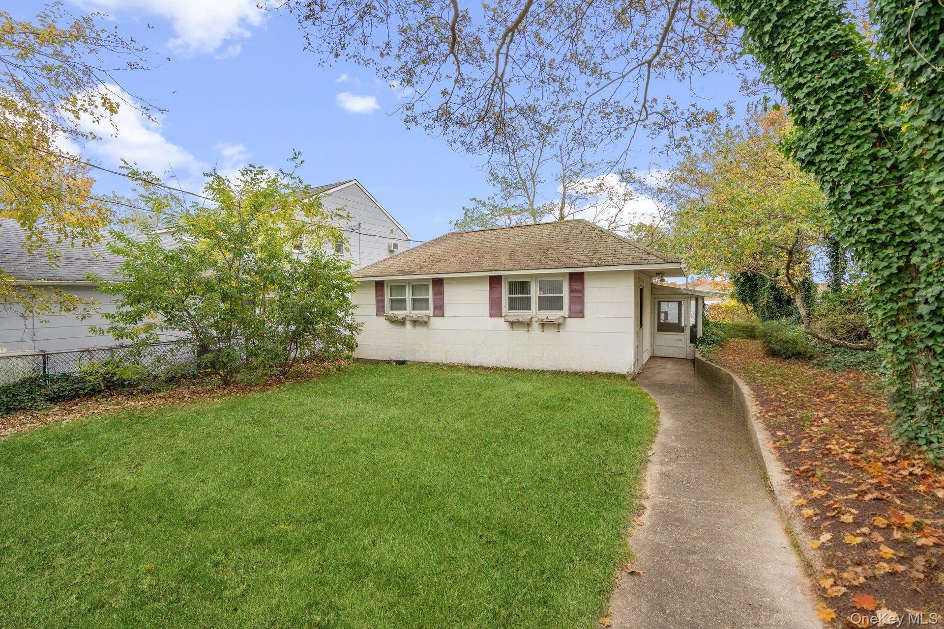 Single Family Overlook Suffolk County, NY 11950, MLS-930251-2