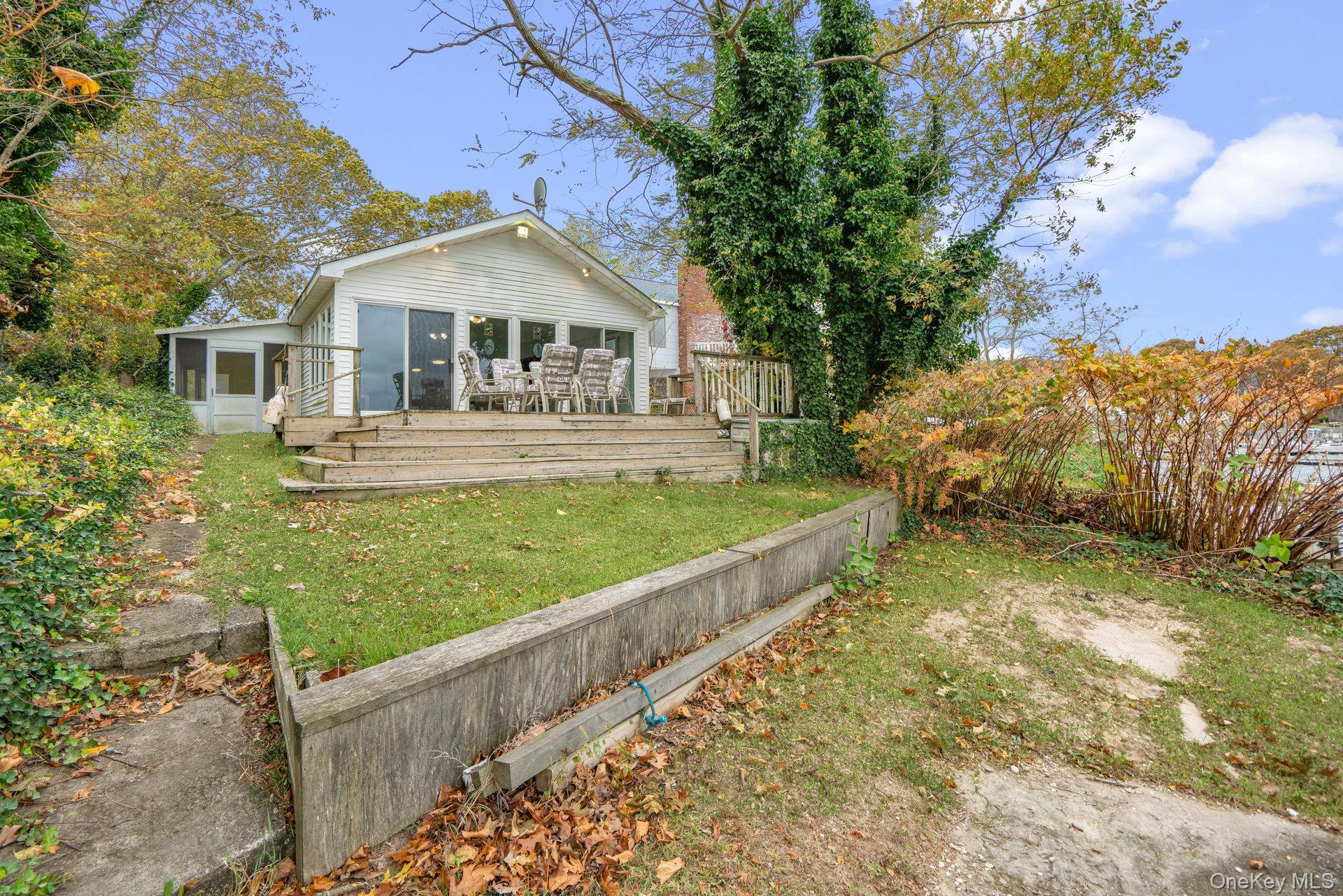 Single Family Overlook Suffolk County, NY 11950, MLS-930251-27