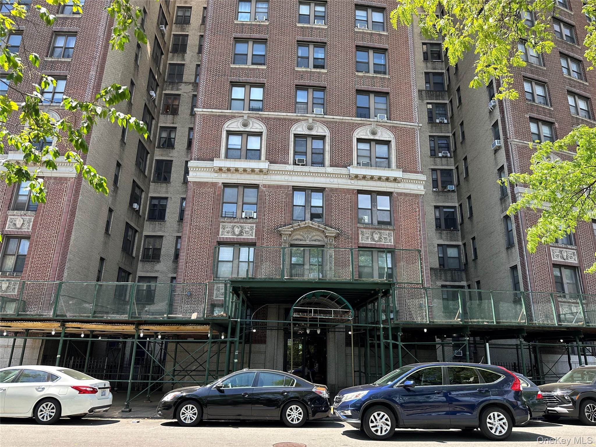 Coop Edgecombe  Manhattan, NY 10032, MLS-930267-19