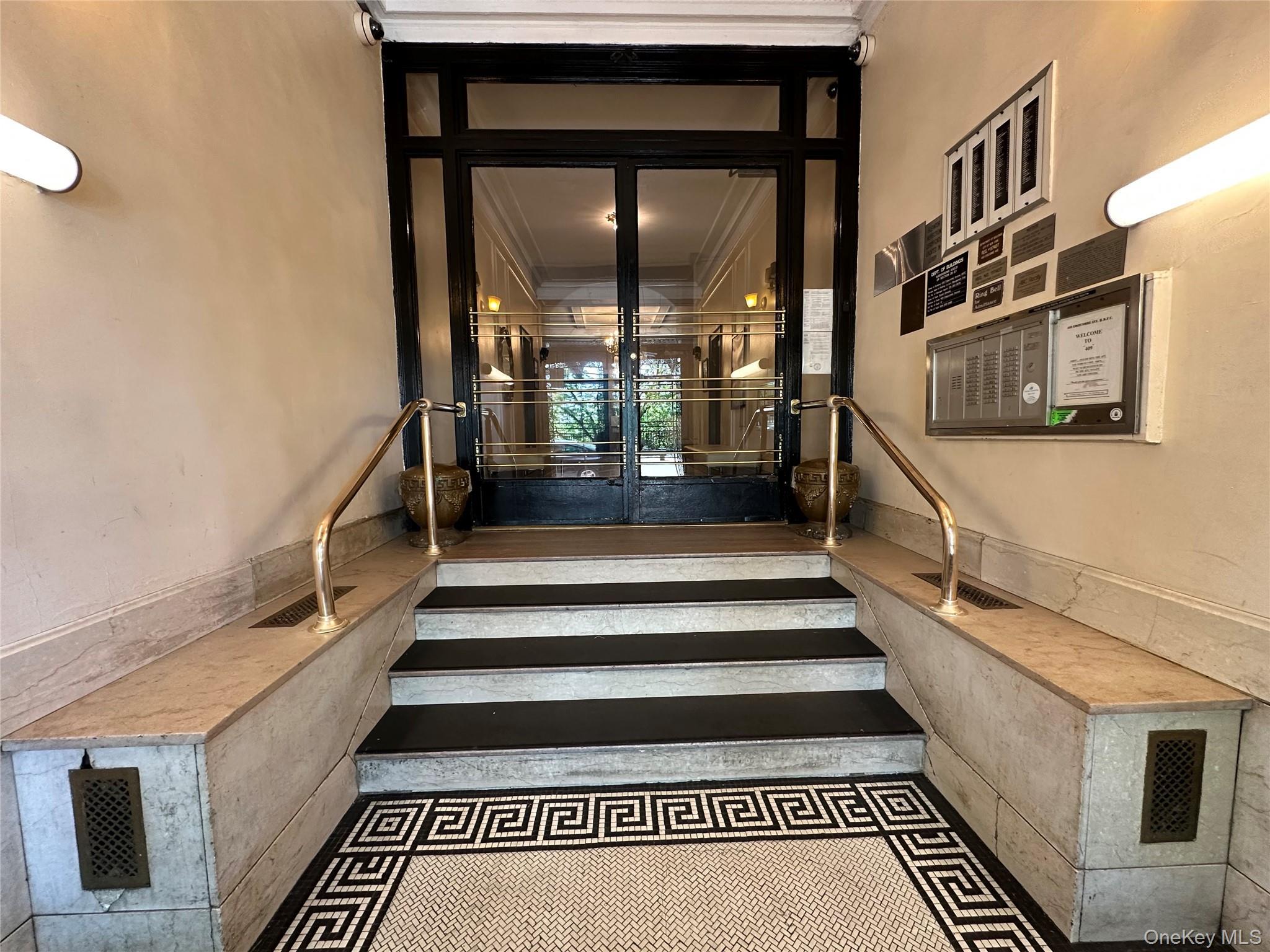 Coop Edgecombe  Manhattan, NY 10032, MLS-930267-2